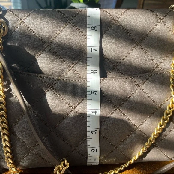 Tory Burch Willa Grey Quilted Versatile Shoulder Crossbody Bag - Picture 14 of 15
